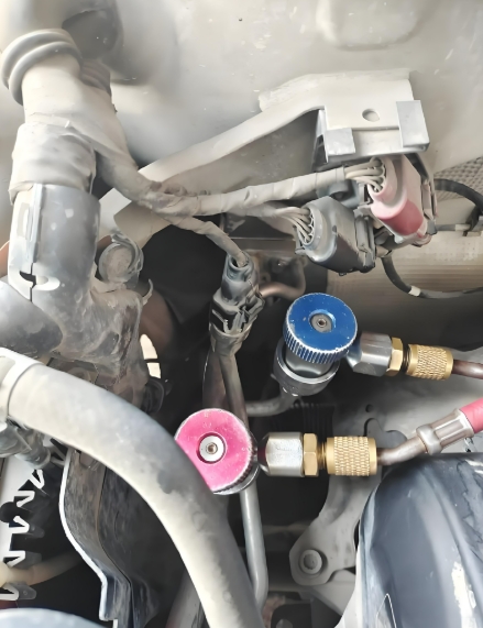 汽车HVAC空调管道气密性检测.png
